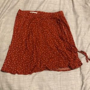 NWOT Rust wrap skirt
